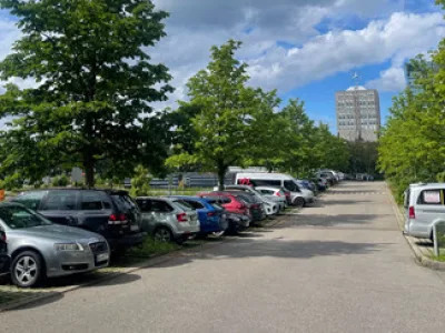 Flughafen-Parkplatz von P10 Aussenparkplatz - (Shuttle-Service) | Stuttgart Flughafen Parker