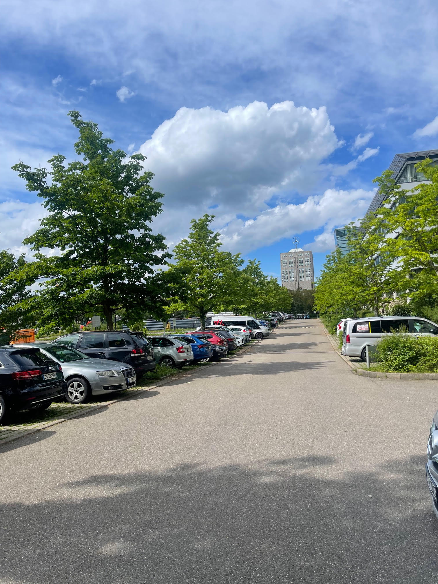 P10 Aussenparkplatz - (Shuttle-Service) | Stuttgart Flughafen Parker Parkplatz